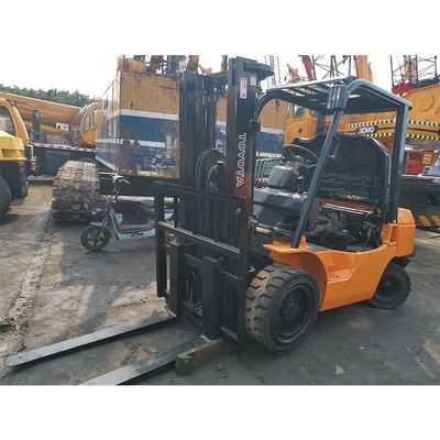 Japanese Forklifts Used Toyota 7f30 Diesel Forklift 3Ton Telehandler Routine Fork Width