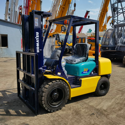 90% KOMATSU FD30 Forklift Manual Power Source at Longhua with FD40 FD50 FD70