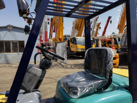 90% KOMATSU FD30 Forklift Manual Power Source at Longhua with FD40 FD50 FD70