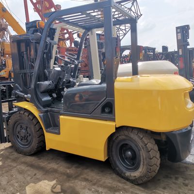4000 kg Weight Small Diesel Forklift in Japan Komatsu FD30 FD40 FD50 3 ton 4 ton 5 ton
