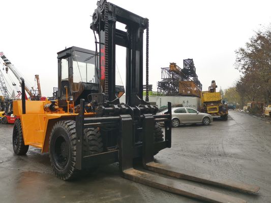 TCM 20 Ton Diesel Forklift FD200 FD250 for Container Heavy Duty in Good Condition