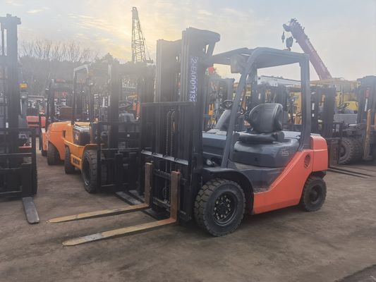 Used Japan Toyota FD25 Diesel Forklift with Routine Fork Length and at Affordable
