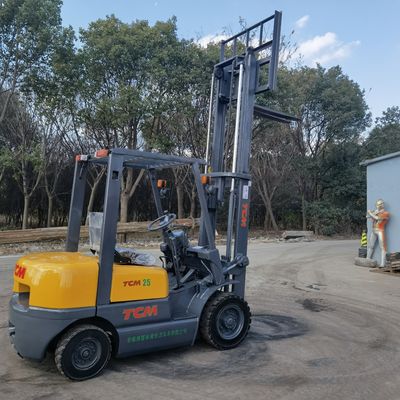 TCM 2 Ton Forklift Truck with Diesel Power and Routine Fork Width