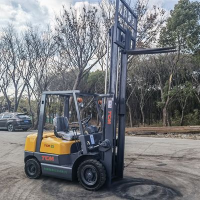 TCM 2 Ton Forklift Truck with Diesel Power and Routine Fork Width