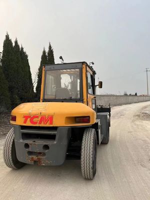 8ton TCM FD80 Forklift in Shanghai with Routine Dimensions and Fork Width