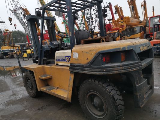 Komatsu 5t Forklift with Cylinder 1200mm Fork Length 2.7*1.2*2.1m Overall Dimensions
