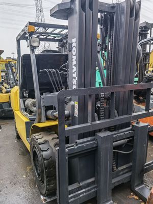 Komatsu 4.5T 3 Stages 4.5m Lifting Height Forklift Japan Original FD50 Diesel Used
