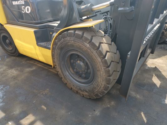 Fork Width 1200mm Komatsu FD50 5T Used Forklift 5T Japan Lifting with ISUZU Engine