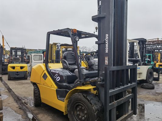 Used Komatsu 5ton Diesel Forklift FD50-10 FD50-7 Forklift Trucks with 2 stage mast