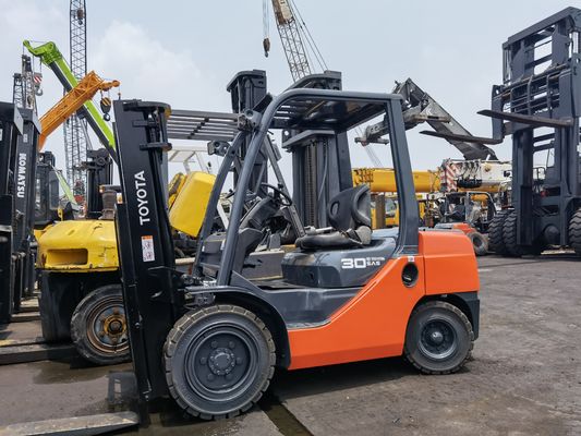 3000 kg Gasoline Engine Toyota 8F30 Hydraulic Diesel Forklift for Heavy Loads