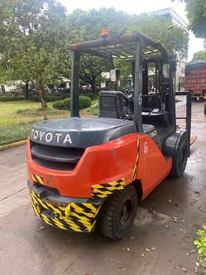 Powerful Gasoline Engine Toyota 5 Ton Diesel Forklift Truck with Japan Engine
