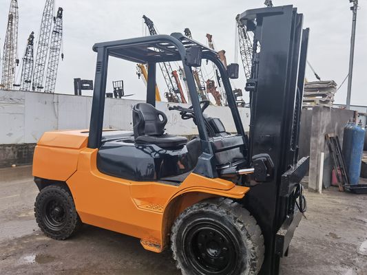 Used Toyota Forklift Gasoline Gas 2.5ton 3 Ton in Shanghai Yard with Fork Width routine