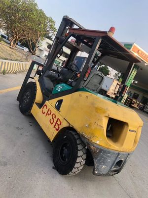 Used Komatsu Fd30 Diesel Forklift 3 Ton with Optional Engine and Fork Width 1200mm