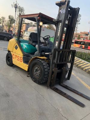 Used Komatsu Fd30 Diesel Forklift 3 Ton with Optional Engine and Fork Width 1200mm