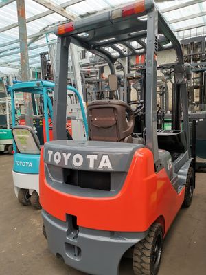 Routine Fork Width 1.5 Ton Diesel Toyota FD15 Forklift with 2 Stage 3 Meters in Shanghai