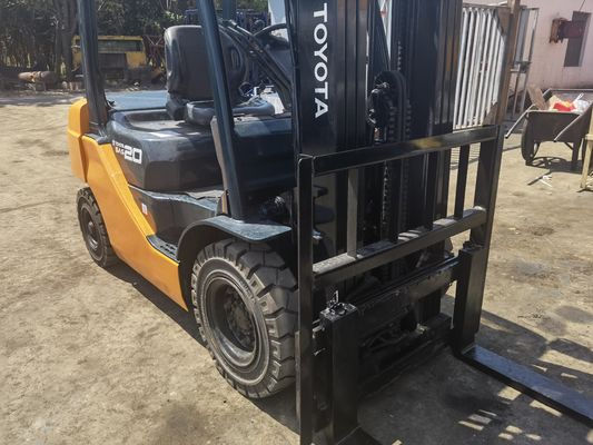 2 Ton Toyota Forklift with 3 Stage Mast Side Shift Toyota Seat 4.5m Lifting Height