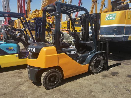 2 Ton Toyota Forklift with 3 Stage Mast Side Shift Toyota Seat 4.5m Lifting Height