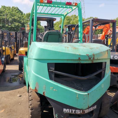 5.5 Ton MITSUBISHI Diesel Forklift with 180mm Fork Width from Japan in Good Condition