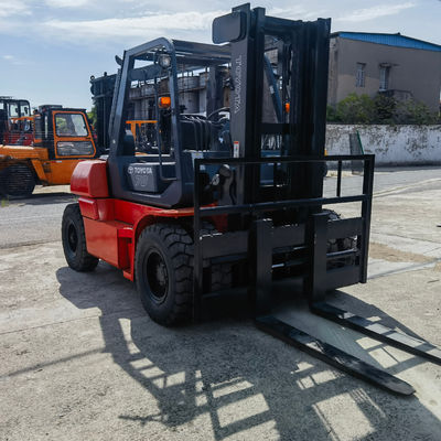 Japan Isuzu Engine 7 Ton Toyota Forklift with Fork Positionor and Routine Fork Length