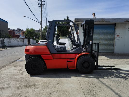 7 Ton Diesel Forklift with EPA Certification and Toyota ISUZU Engine Routine Fork Length