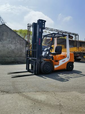 Powerful TCM FD30T6 3 Ton Forklift with Triple Fork and Side Shift Used in Shanghai Yard