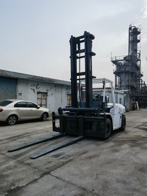 7 Ton Japan FD70 Used Diesel Forklift for Food Beverage Material Handling Needs