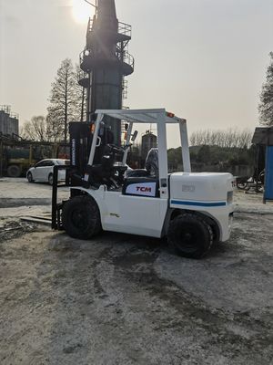 Powerful Diesel Engine 5 Ton TCM 3stage 4.5m FD100 DF50 FD70 Used Forklift in Japan