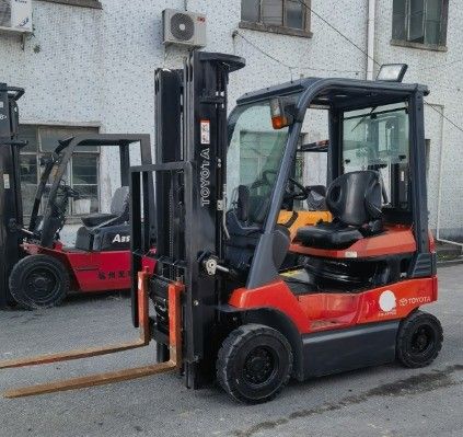 1.5 Ton Hydraulic Pallet Lifting Truck in Excellent Working Condition for Wholesal