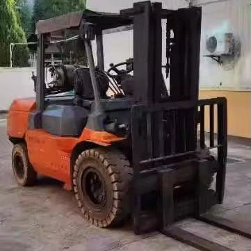 Used Toyota FD50 Forklift 5 Ton with 5000 KG Weight and Good Work in Good Condition