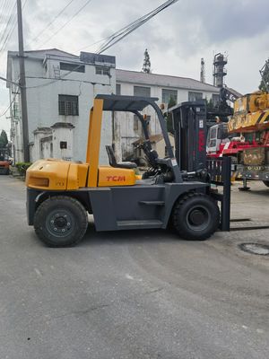 Second Hand 7 Ton TCM Forklift FD70 Japan Made Used TCM 2.5t 3t 5t 7t in Garment Shops