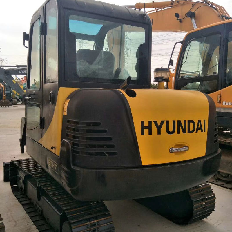 Hyundai 60-7 Crawler Excavator Used Construction Machinery with Low Working Hours