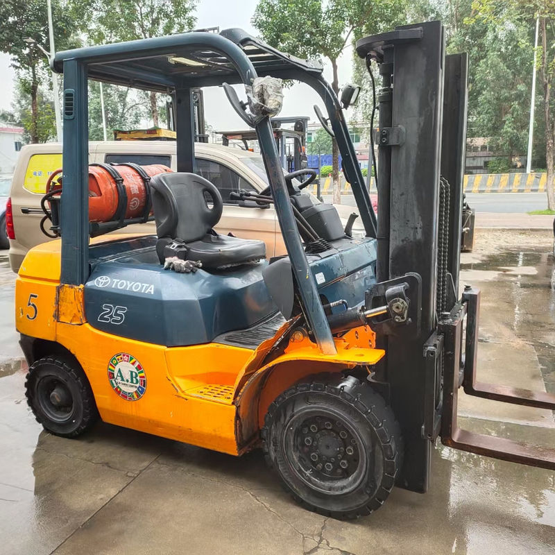 Routine Fork Width Toyota Diesel Forklift 4 Ton with 6m Lifting Height and Japanese Engine