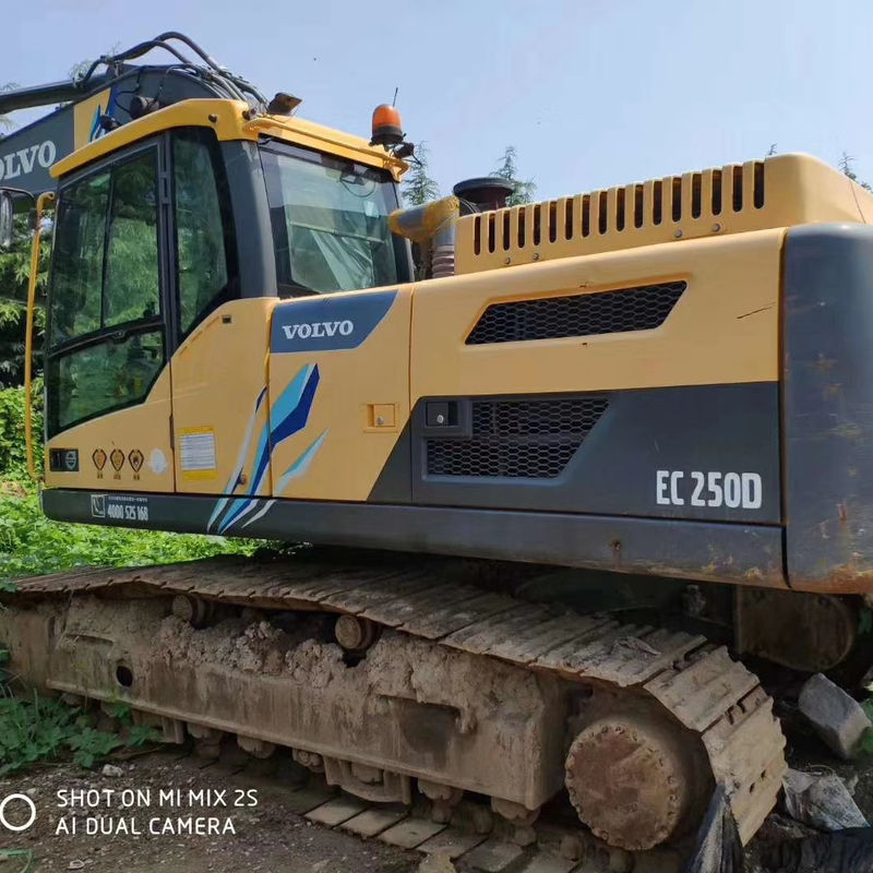 Used Volvo EC250 Hydraulic Crawler Excavator with Low Working Hours in Shanghai
