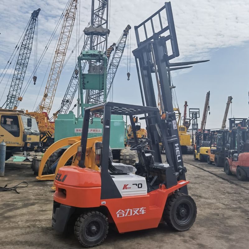 Powerful Diesel Engine Forklift Truck 3 Ton with Side Shifter and Routine Fork Length