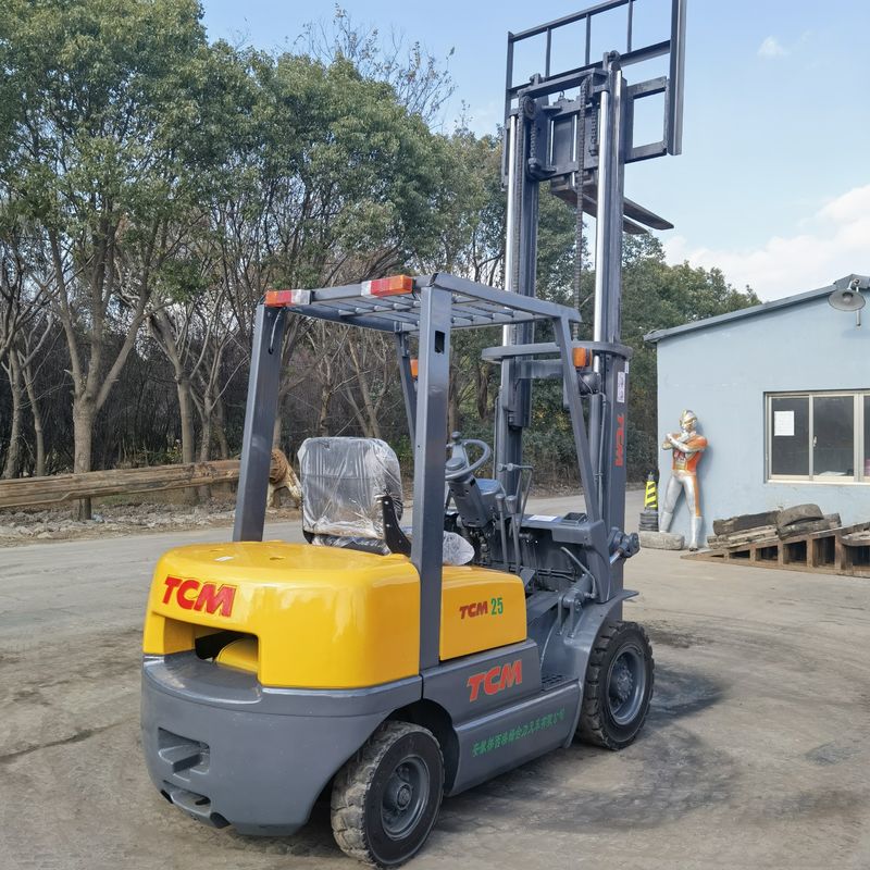 2.5 Ton TCM Forklift FD25T5 Used 2.5ton Forklift with Standard Overall Dimensions