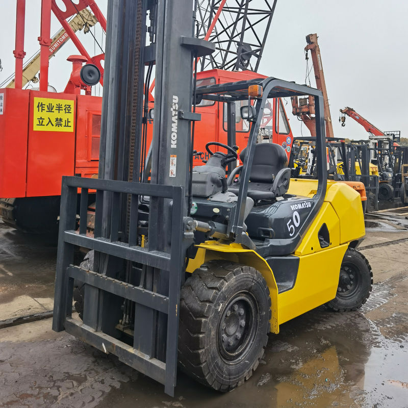 Shanghai Instock Komatsu FD50-10 5ton Forklift with 2.5ton 3ton 3.5ton 5ton 7ton 15tons