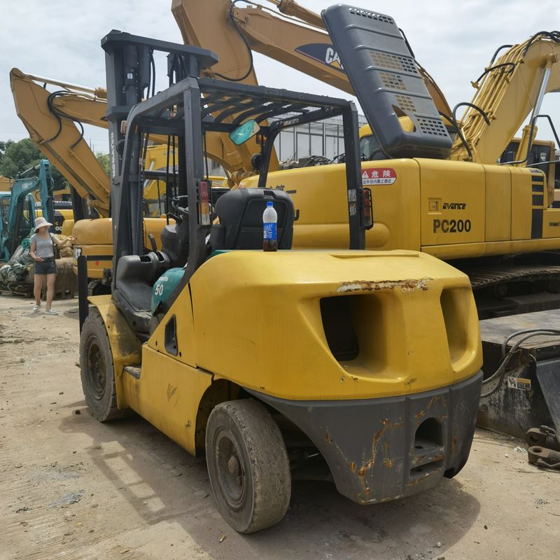 FD50T-17 FD50 Diesel Komatsu Forklifts for Forklift Truck Battery Start 3.0 Ton Japan