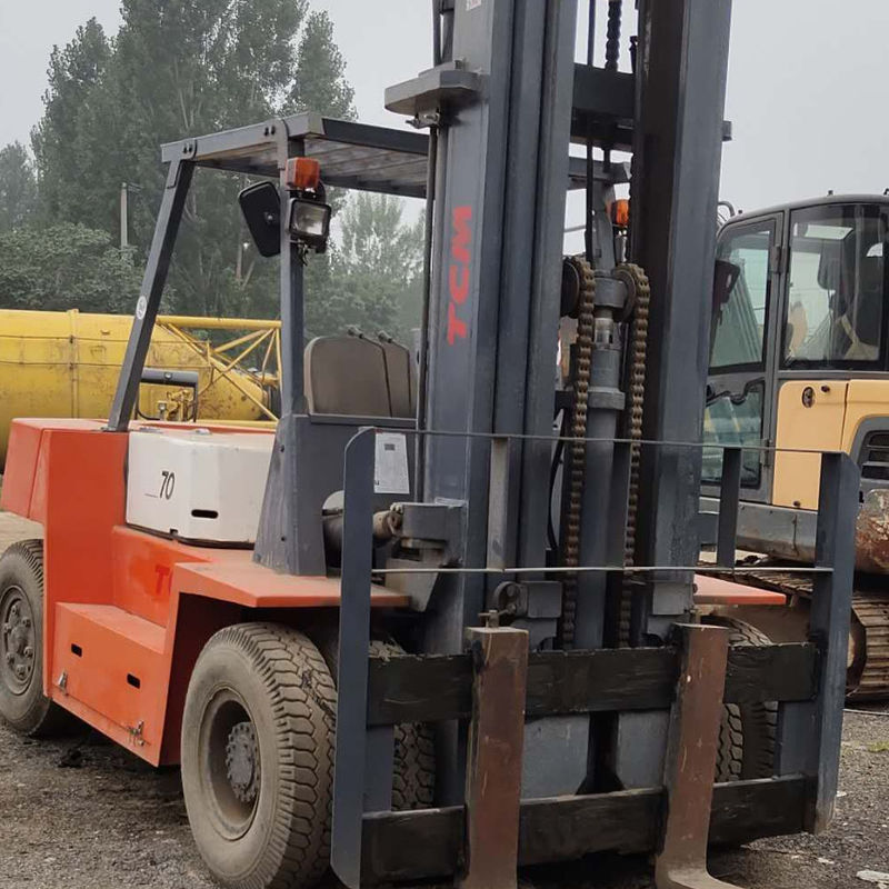 Good Condition Used TCM FD70 Forklift Truck 7000 KG Weight Diesel Engine Power Source