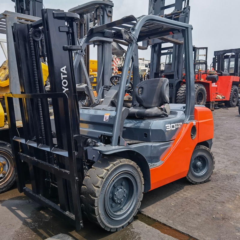 3000 kg Gasoline Engine Toyota 8F30 Hydraulic Diesel Forklift for Heavy Loads