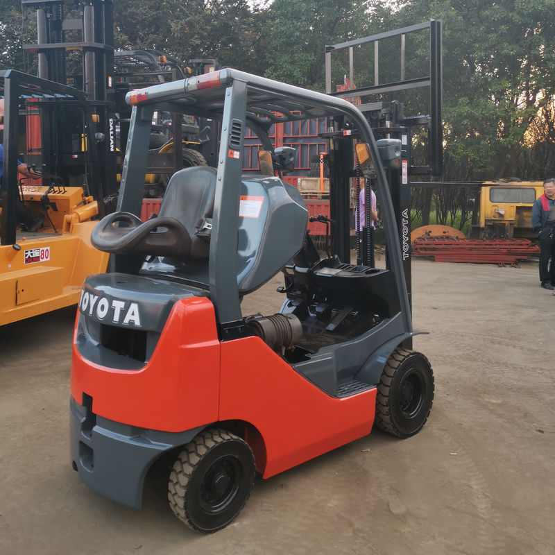 Routine Fork Width 1.5 Ton Diesel Toyota FD15 Forklift with 2 Stage 3 Meters in Shanghai
