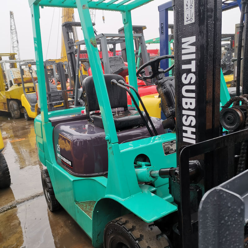 Used Mitsubishi 2.5 Tons Forklift in Shanghai Perfect for Building Material Shops