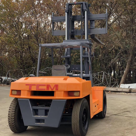 FD100 TCM Forklift 10 Ton in Good Condition with Diesel Engine and Routine Fork Width
