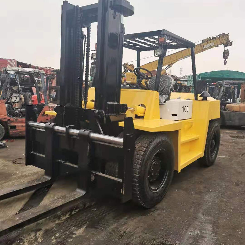 10 ton TCM Forklift fd100 in Shanghai Versatile for Food Beverage Applications