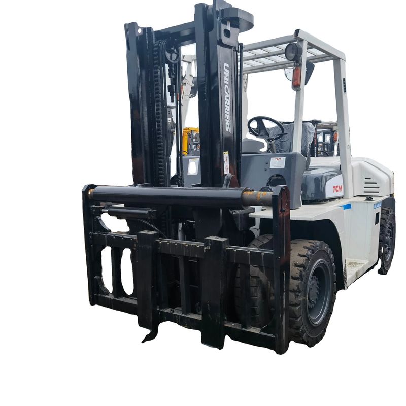 TCM FD70 7-10 Ton Forklift with Diesel Engine and Routine Fork Length in Shanghai Yard